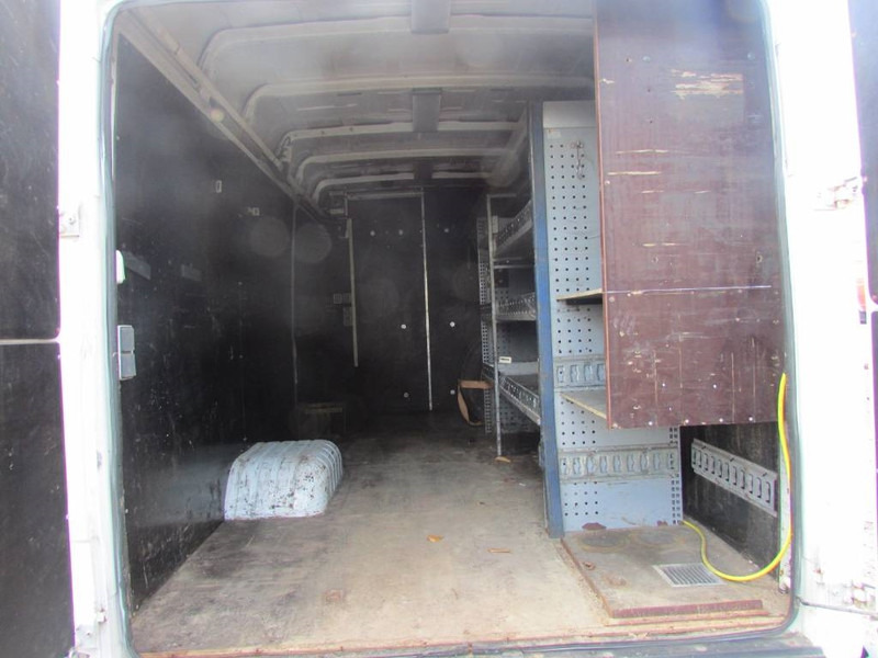 Mercedes-Benz 813 D Vario Kastenwagen - Kastenwagen: das Bild 5 Mercedes-Benz 813 D Vario Kastenwagen - Kastenwagen: das Bild 5