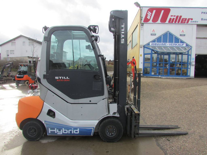 Still RX 70-30 H Hybrid / Diesel Stapler - Dieselstapler: das Bild 1 Still RX 70-30 H Hybrid / Diesel Stapler - Dieselstapler: das Bild 1