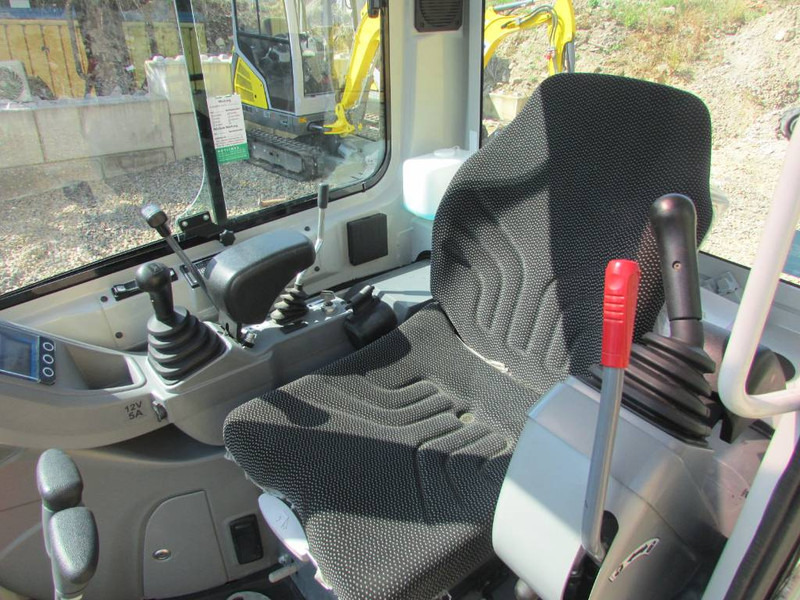 Minibagger Takeuchi TB 216 V0 Minibagger 23.500 EUR: das Bild 7