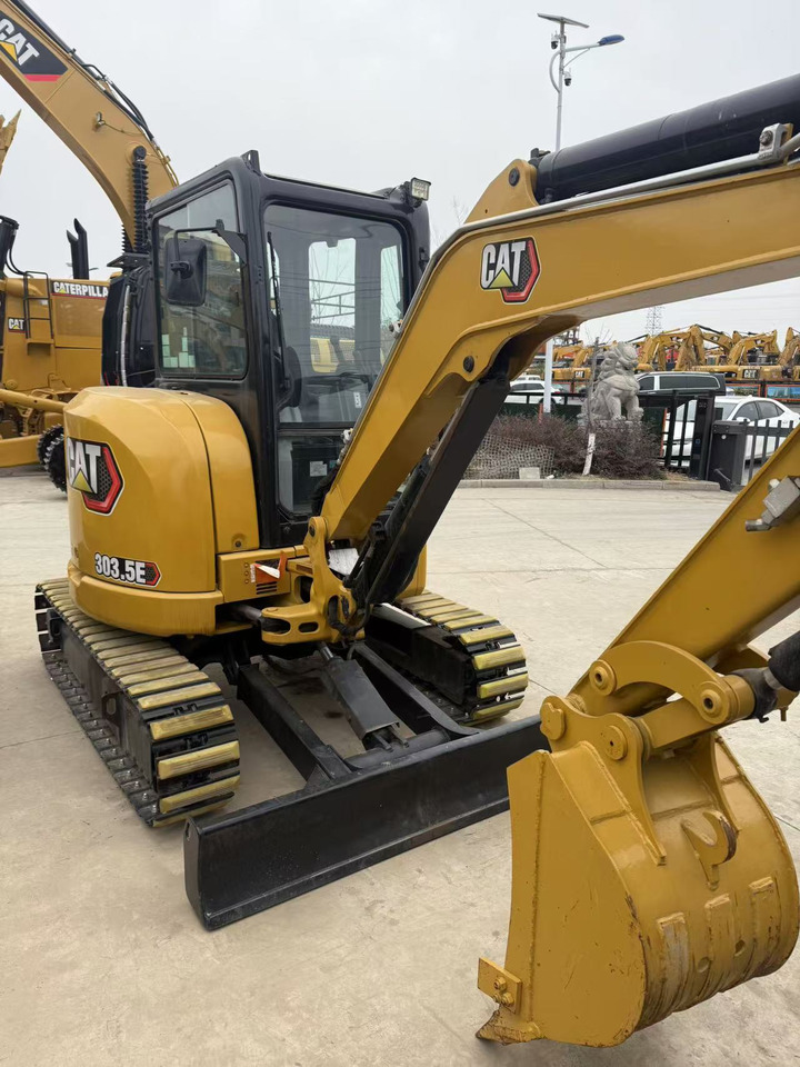 CATERPILLAR 303.5ECR - Minibagger: das Bild 3 CATERPILLAR 303.5ECR - Minibagger: das Bild 3