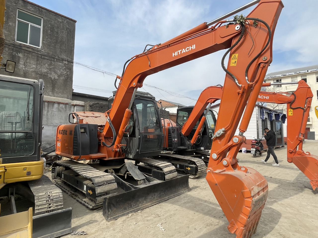HITACHI ZX80 - Kettenbagger: das Bild 2 HITACHI ZX80 - Kettenbagger: das Bild 2