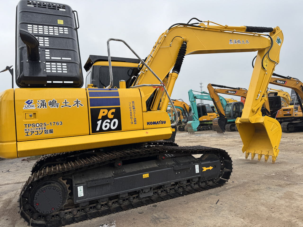 KOMATSU PC160 - Kettenbagger: das Bild 2 KOMATSU PC160 - Kettenbagger: das Bild 2