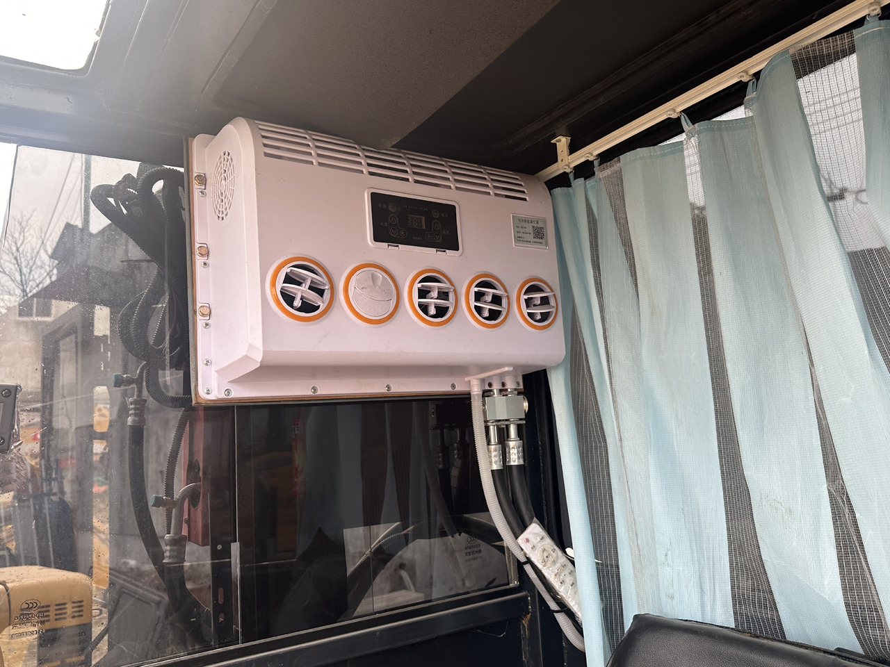 KUBOTA U-20 - Minibagger: das Bild 5 KUBOTA U-20 - Minibagger: das Bild 5