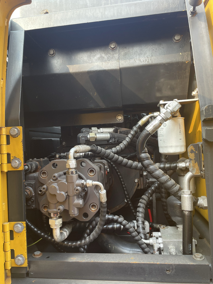 Kettenbagger VOLVO EC140: das Bild 9