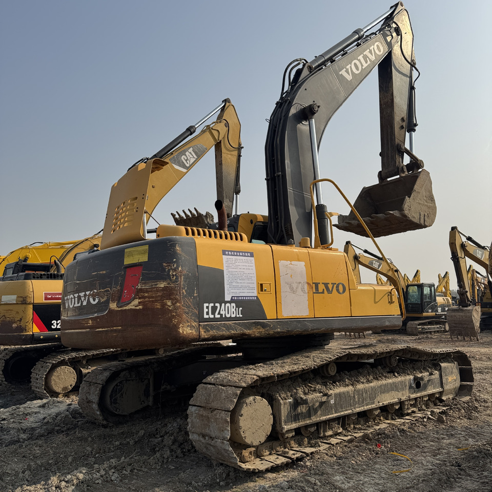 VOLVO EC240BLC - Kettenbagger: das Bild 1 VOLVO EC240BLC - Kettenbagger: das Bild 1