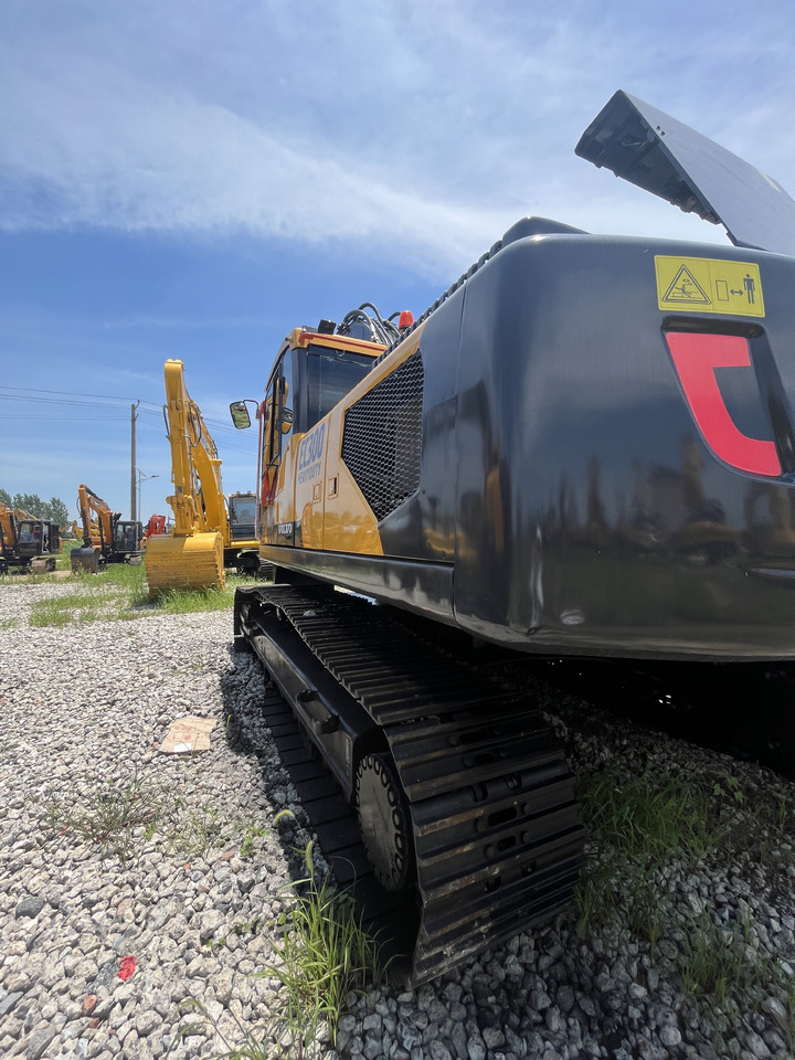 Volvo EC300DL - Kettenbagger: das Bild 4 Volvo EC300DL - Kettenbagger: das Bild 4