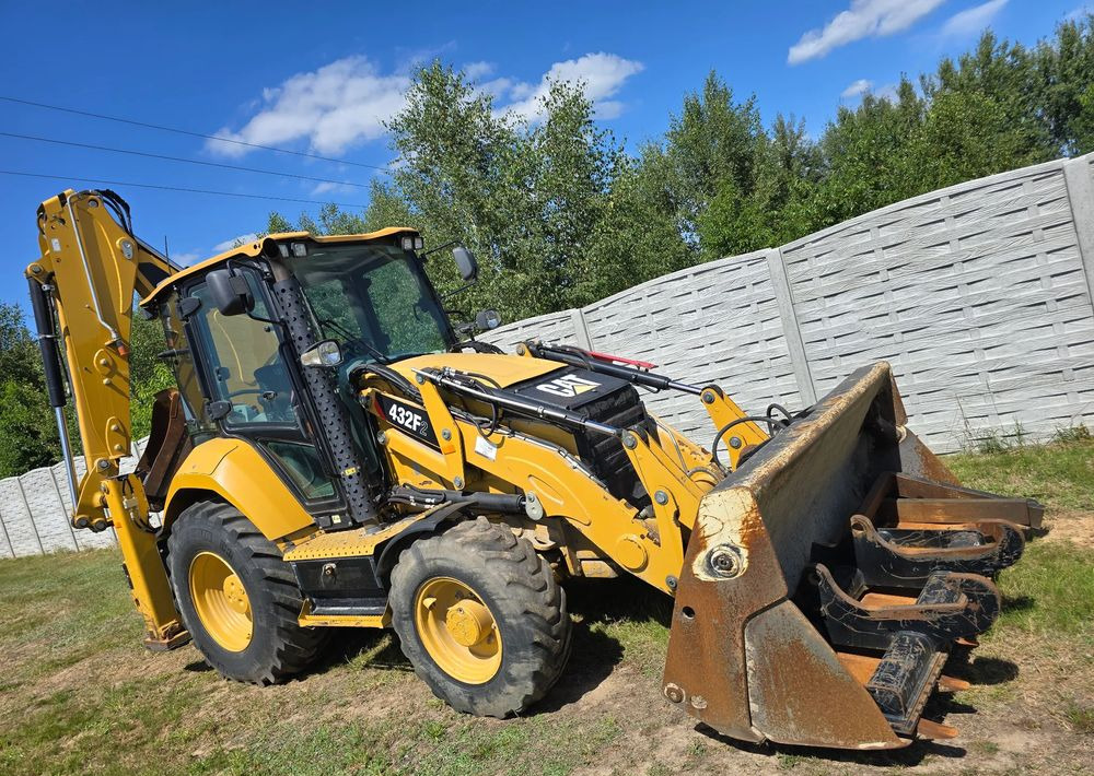 Caterpillar - Baggerlader: das Bild 2 Caterpillar - Baggerlader: das Bild 2
