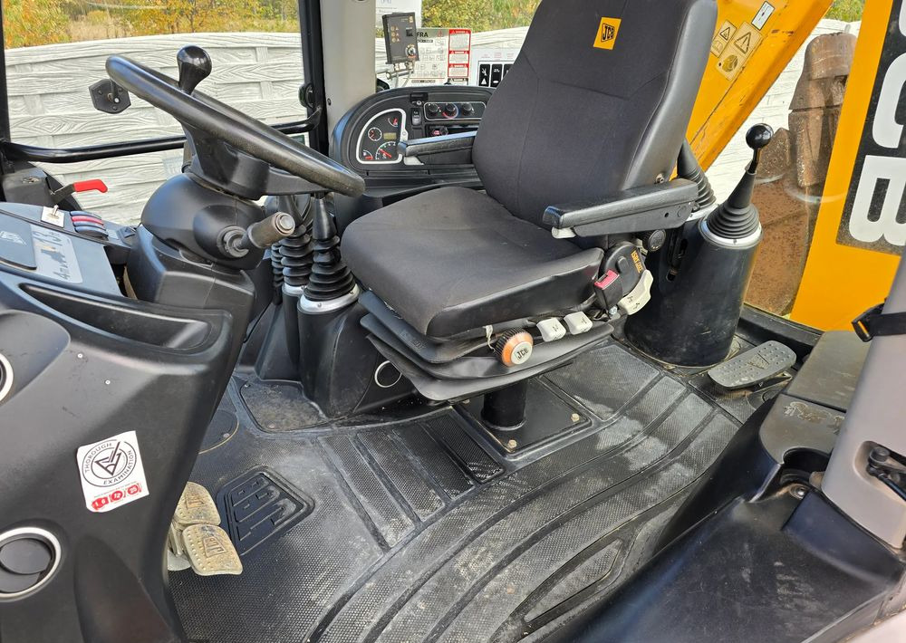 JCB - Baggerlader: das Bild 3 JCB - Baggerlader: das Bild 3