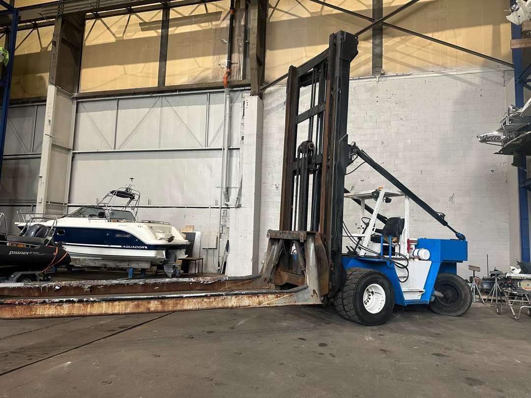 Hafentechnik 1994 Truck for løfting av båter Wiggins’s W150M2: das Bild 1