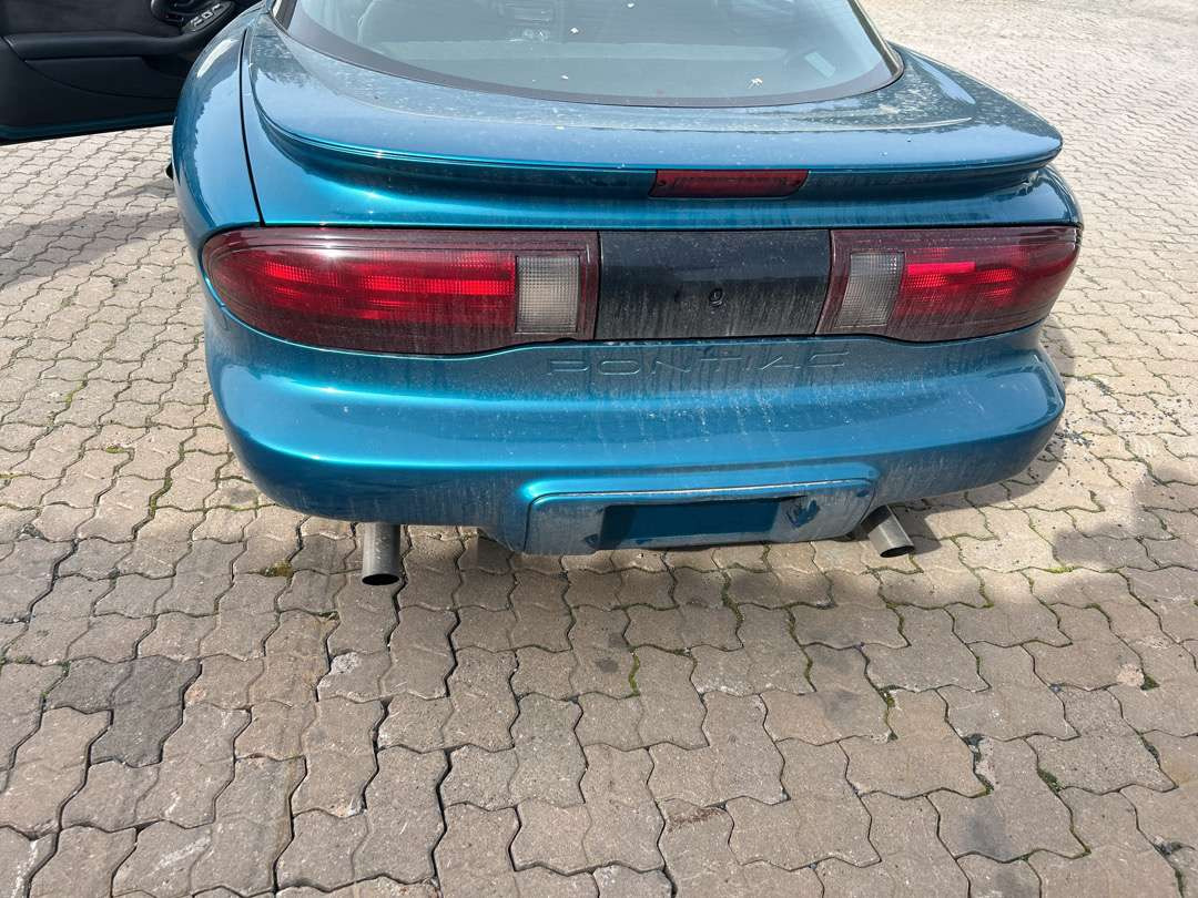 1996 Pontiac Firebird AUTOMAT TARGA SPORTSSETER AC - PKW: das Bild 5 1996 Pontiac Firebird AUTOMAT TARGA SPORTSSETER AC - PKW: das Bild 5
