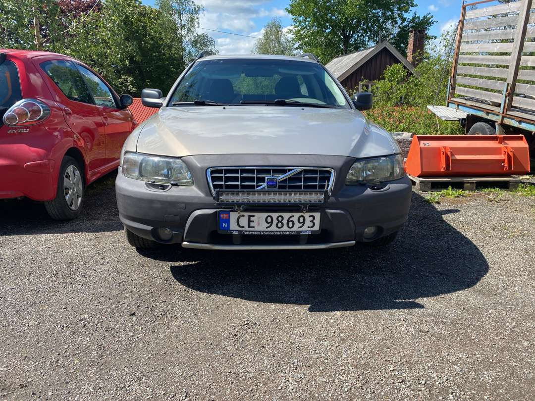 2001 Volvo XC70 EU-GODKJENT (rep.-objekt) - PKW: das Bild 3 2001 Volvo XC70 EU-GODKJENT (rep.-objekt) - PKW: das Bild 3