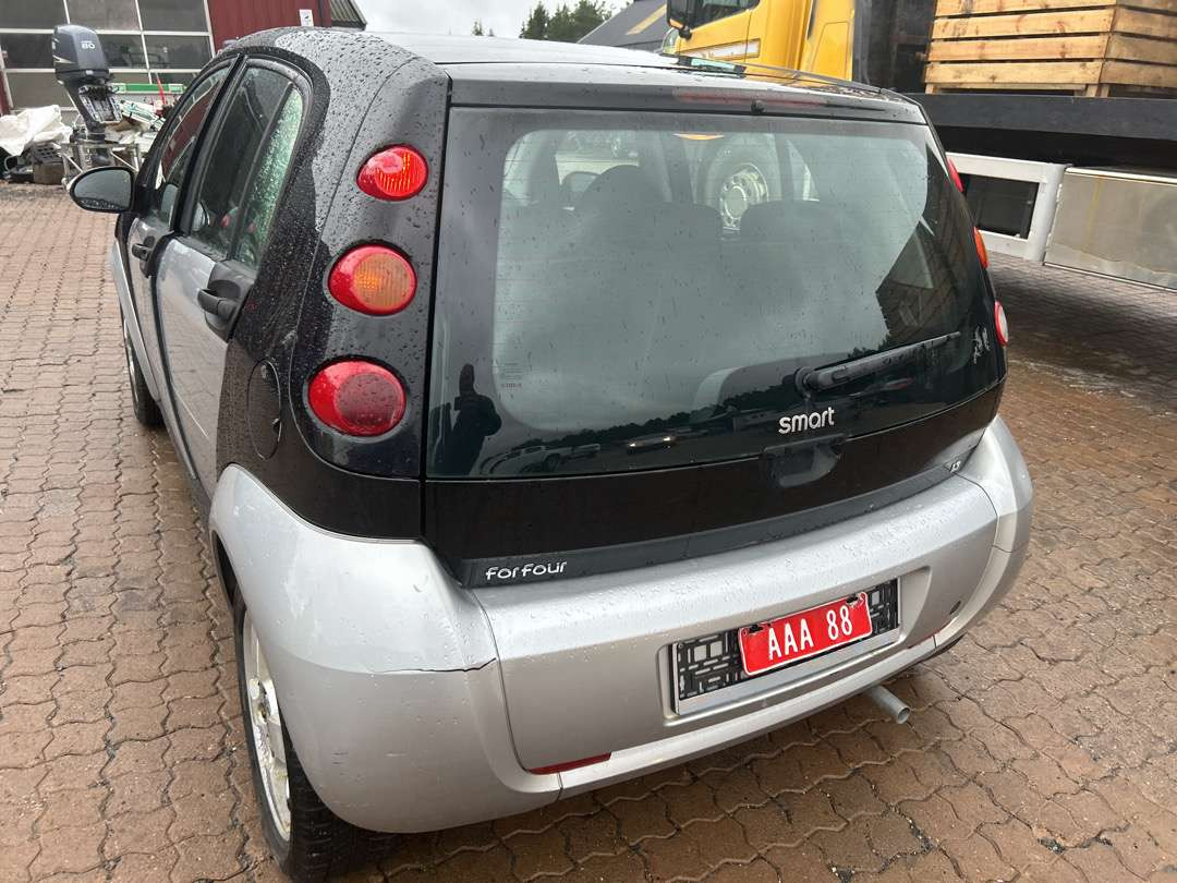 2007 Personbil SMART FORFOUR 1.3 - PKW: das Bild 4 2007 Personbil SMART FORFOUR 1.3 - PKW: das Bild 4