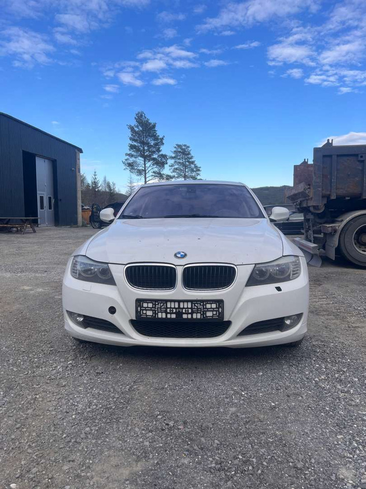 2009 BMW 316i Facelift (se mangellapp) - rep.-objekt - PKW: das Bild 1 2009 BMW 316i Facelift (se mangellapp) - rep.-objekt - PKW: das Bild 1