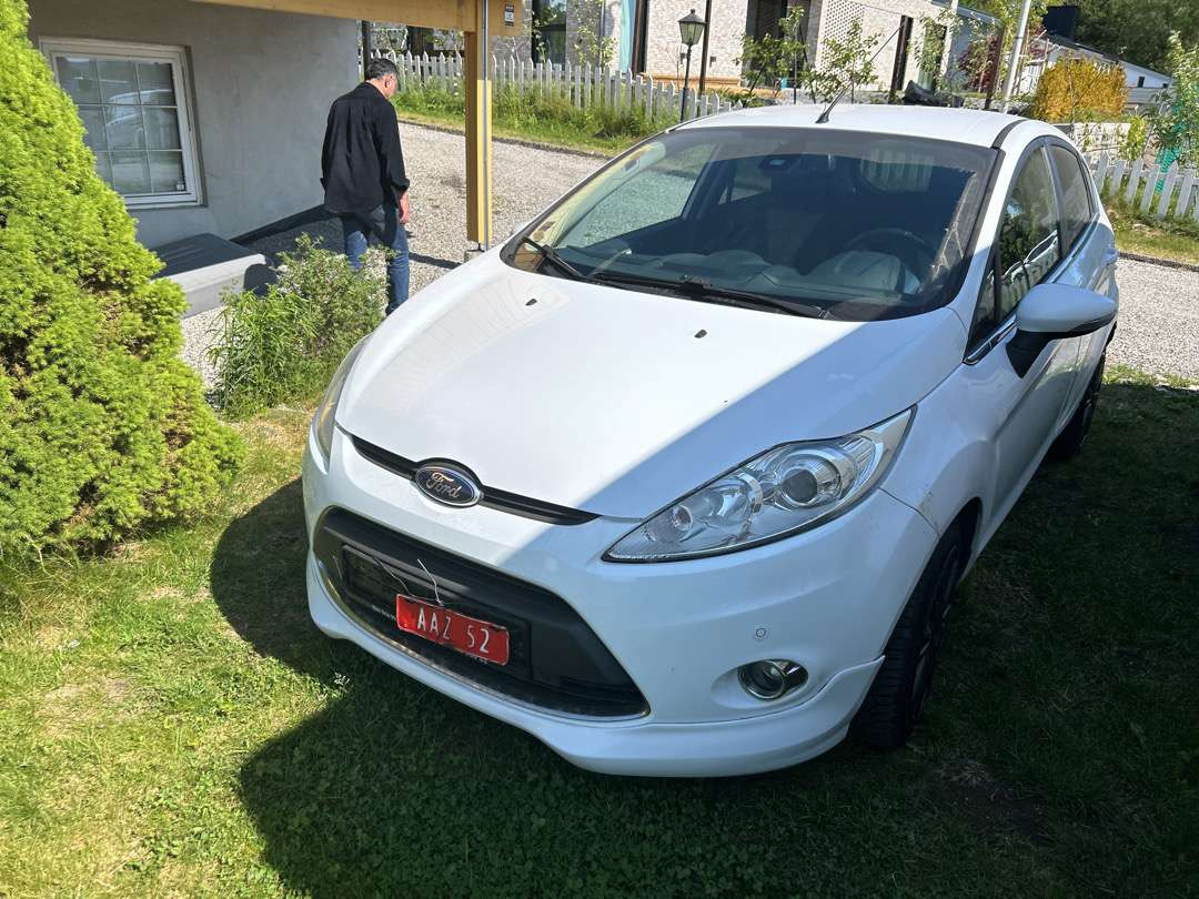 PKW 2012 Personbil FORD FIESTA EU-godkjent: das Bild 1