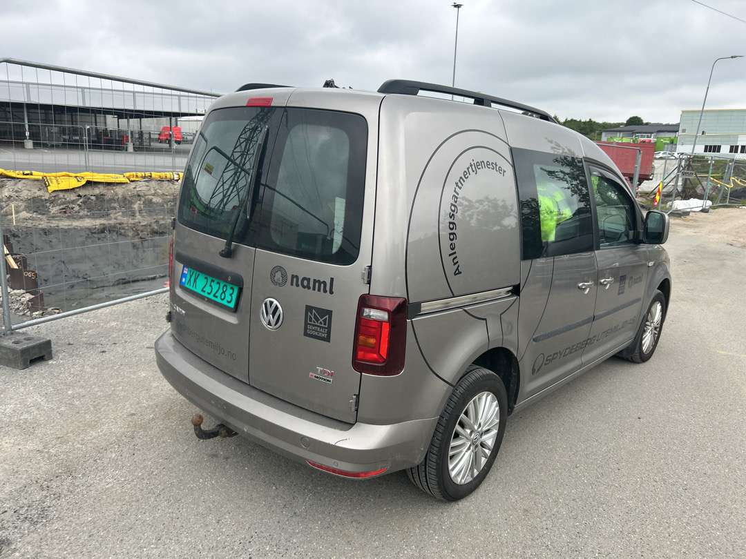 2016 Volkswagen VOLKSWAGEN CADDY EU-godkjent - Kleintransporter: das Bild 3 2016 Volkswagen VOLKSWAGEN CADDY EU-godkjent - Kleintransporter: das Bild 3