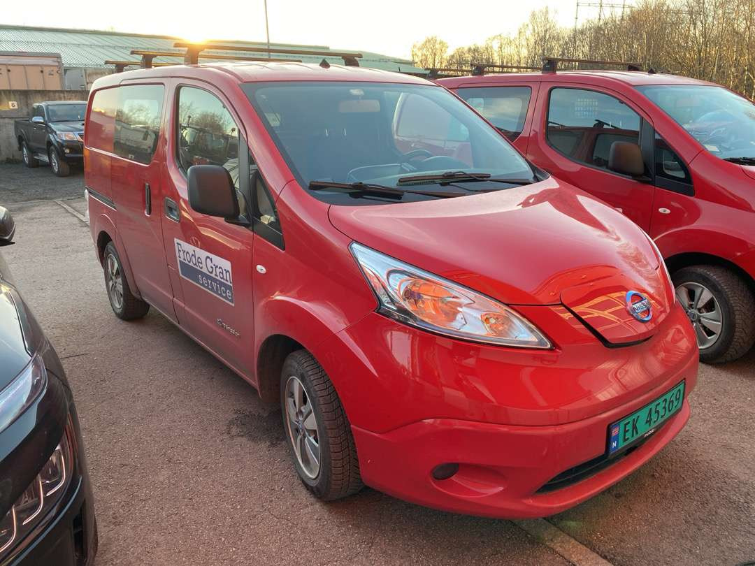 2017 Varebil Nissan NV200 (EU-GODKJENT) - Kleintransporter, Elektro-Transporter: das Bild 2 2017 Varebil Nissan NV200 (EU-GODKJENT) - Kleintransporter, Elektro-Transporter: das Bild 2