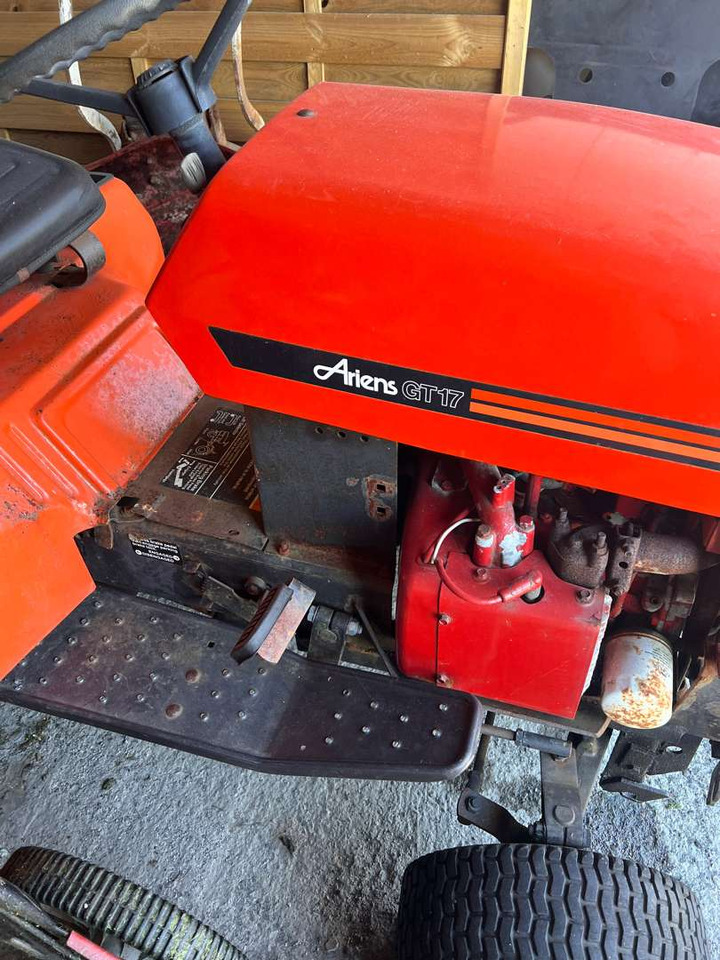 Ariens GT 17 Sitteklipper med kraftuttak (rep.-objekt) - Rasenmäher: das Bild 3 Ariens GT 17 Sitteklipper med kraftuttak (rep.-objekt) - Rasenmäher: das Bild 3