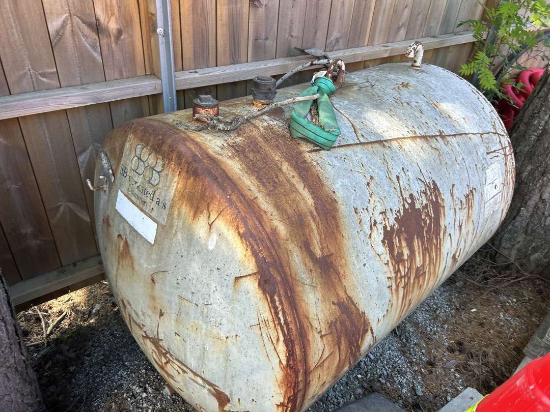 Diesel tank 1000 liter - Werkstattgerät: das Bild 2 Diesel tank 1000 liter - Werkstattgerät: das Bild 2