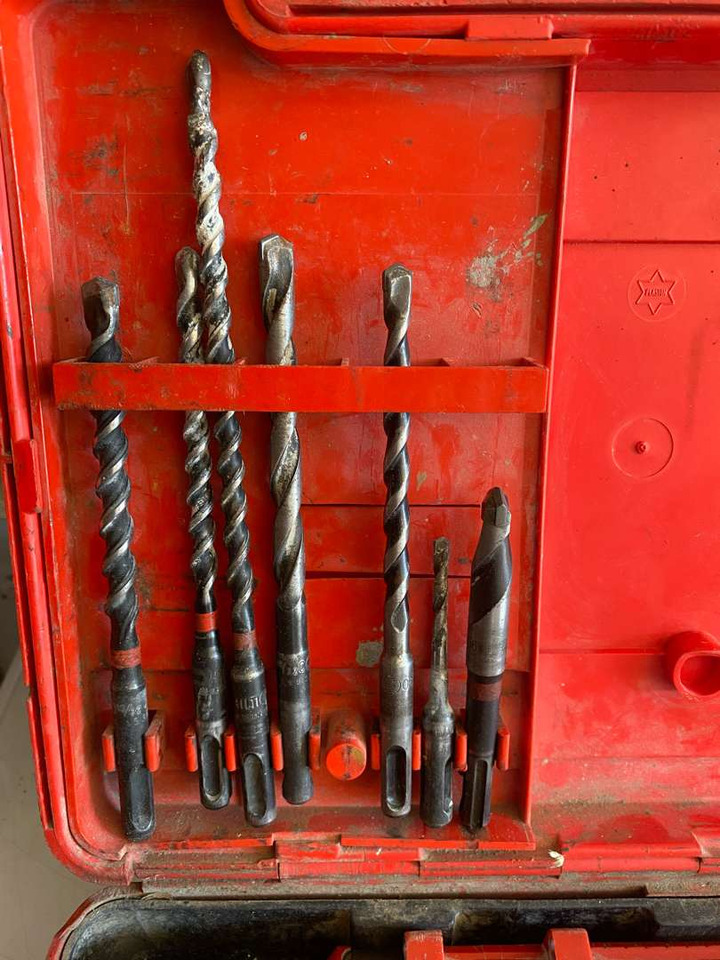 Hilti TE12 Borhammer - Werkstattgerät: das Bild 3 Hilti TE12 Borhammer - Werkstattgerät: das Bild 3
