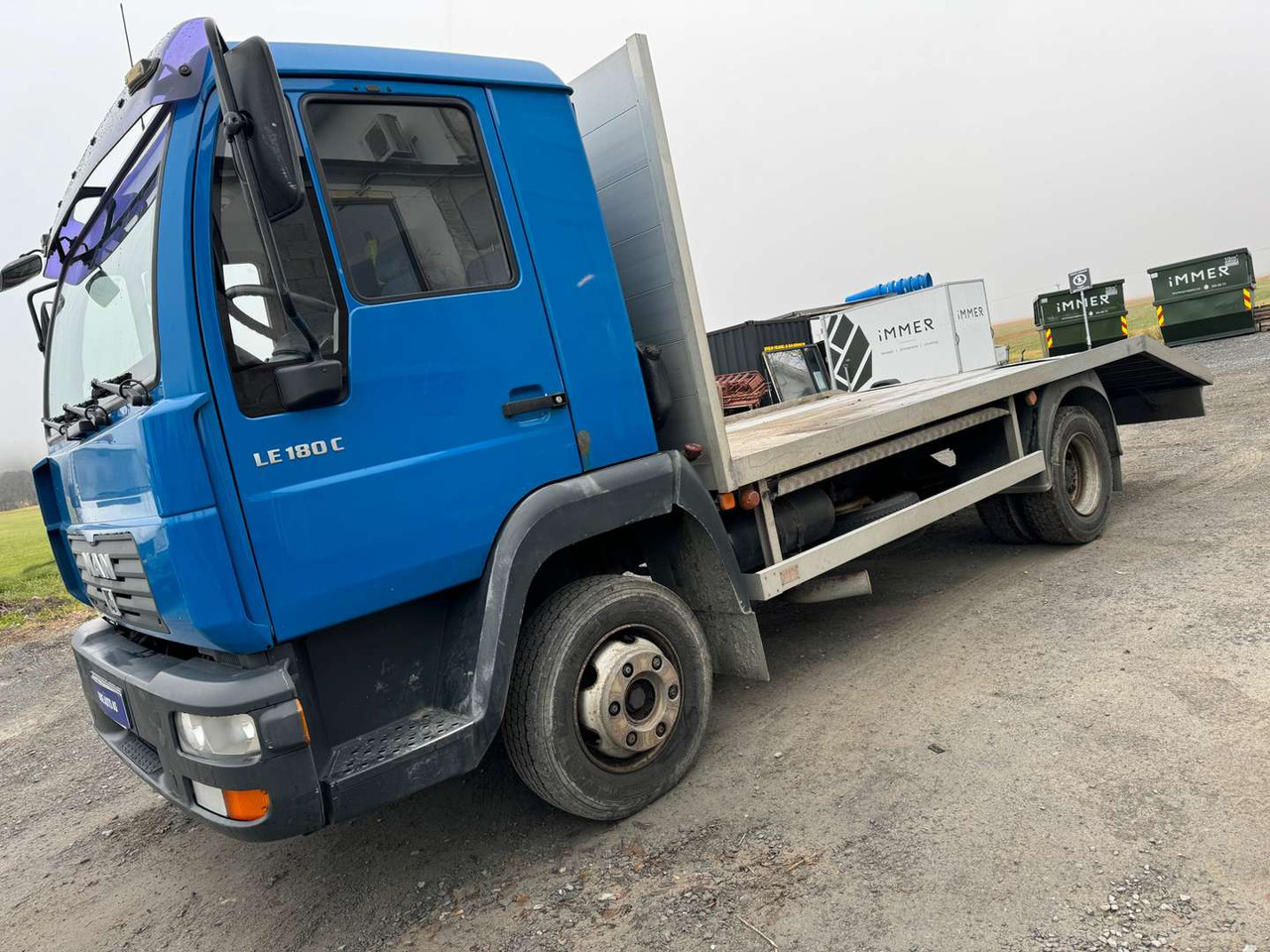 MAN LE 180 C Bilfrakter Lett lastebil - Autotransporter LKW: das Bild 3 MAN LE 180 C Bilfrakter Lett lastebil - Autotransporter LKW: das Bild 3