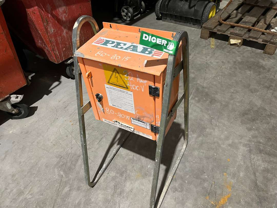 Werkzeug/ Gerät Strømskap fra Holte 400v: das Bild 1