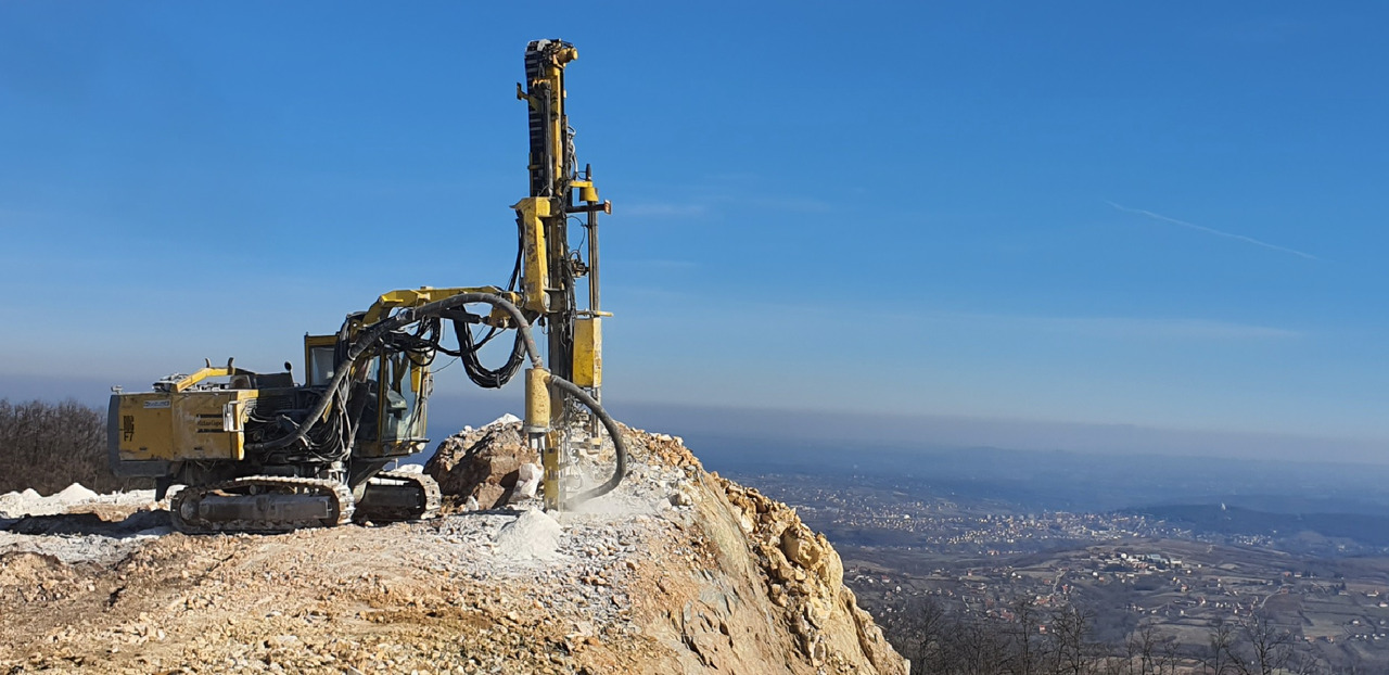 Atlas Copco F7-10 - Bohrgerät: das Bild 1 Atlas Copco F7-10 - Bohrgerät: das Bild 1