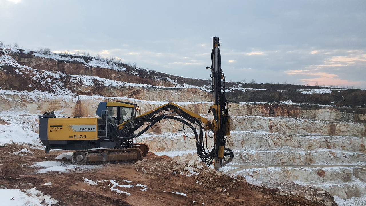 Atlas Copco ROC D7c-11 - Bohrgerät: das Bild 3 Atlas Copco ROC D7c-11 - Bohrgerät: das Bild 3