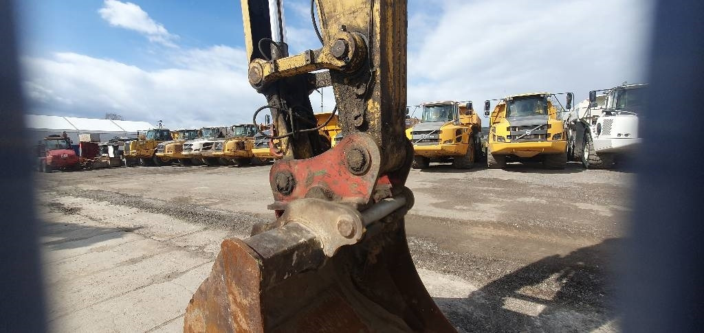 Kettenbagger Komatsu PC 240 LC-10: das Bild 7