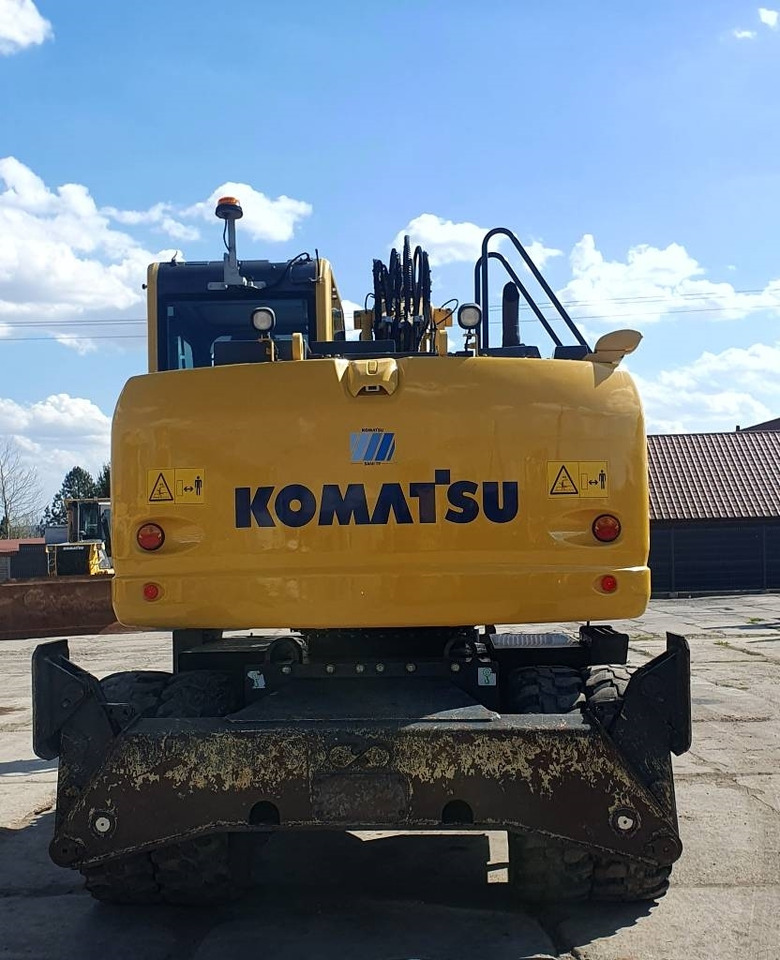 Komatsu PW148-10 - Mobilbagger: das Bild 3 Komatsu PW148-10 - Mobilbagger: das Bild 3