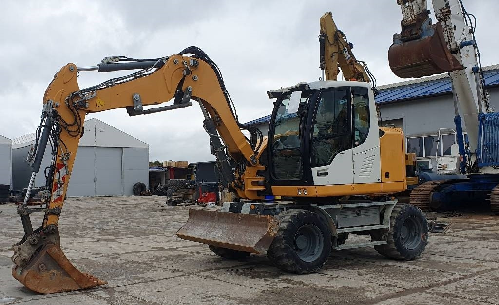 Liebherr A 910 compact - Mobilbagger: das Bild 1 Liebherr A 910 compact - Mobilbagger: das Bild 1
