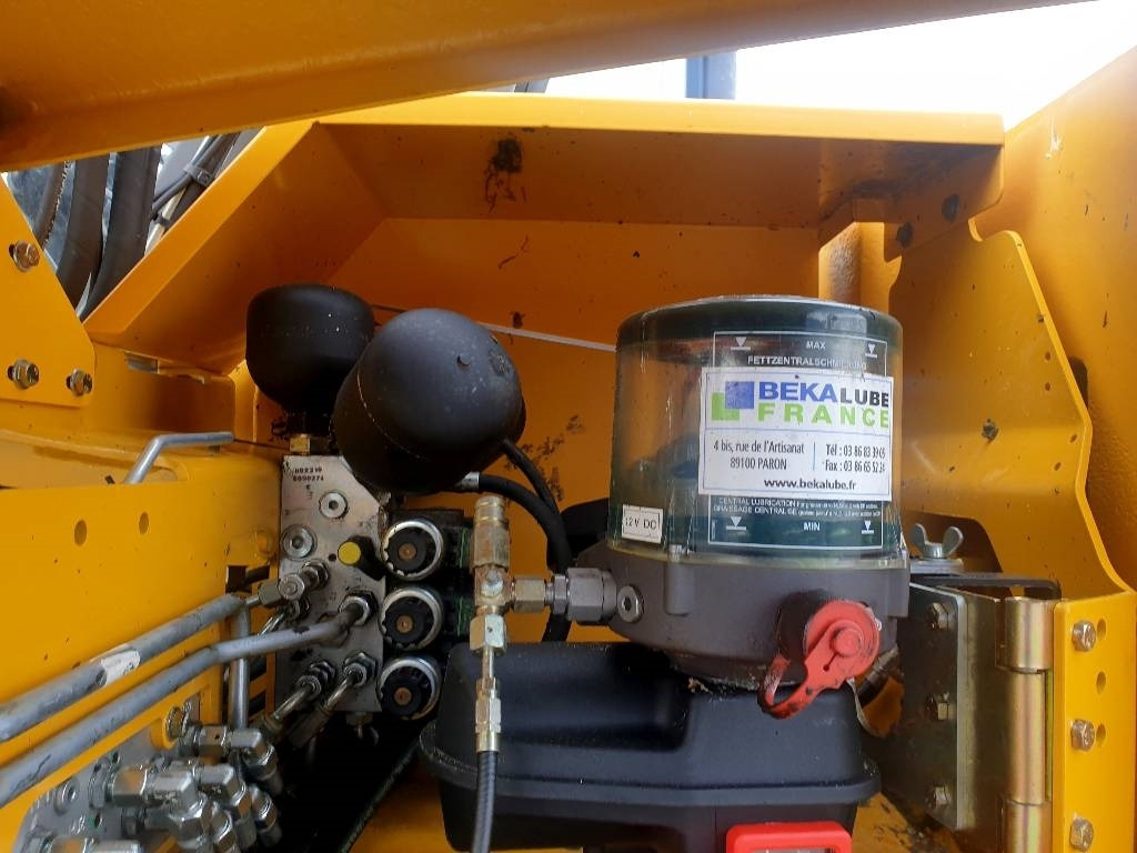 Mecalac 12 M TX - Mobilbagger: das Bild 5 Mecalac 12 M TX - Mobilbagger: das Bild 5