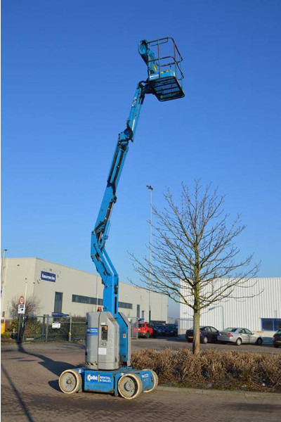 Genie Z-30/20N - Gelenkarmbühne: das Bild 5 Genie Z-30/20N - Gelenkarmbühne: das Bild 5