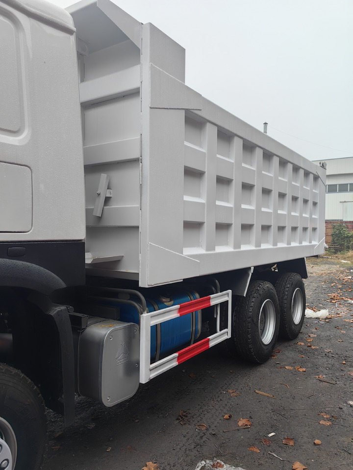 SINOTRUCK HOWO - Kipper: das Bild 4 SINOTRUCK HOWO - Kipper: das Bild 4