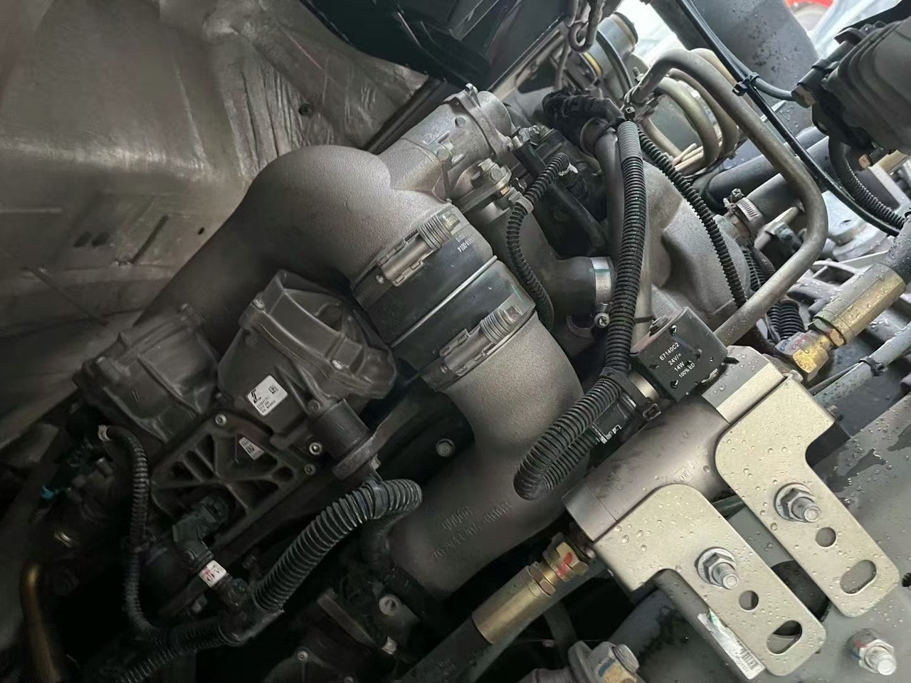 HOHAN LNG - Sattelzugmaschine: das Bild 3 HOHAN LNG - Sattelzugmaschine: das Bild 3