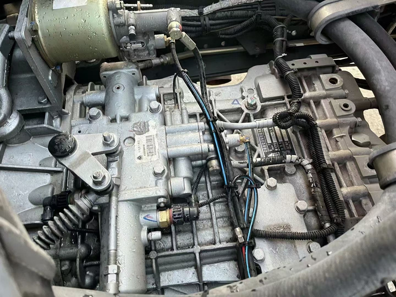 HOHAN LNG - Sattelzugmaschine: das Bild 4 HOHAN LNG - Sattelzugmaschine: das Bild 4