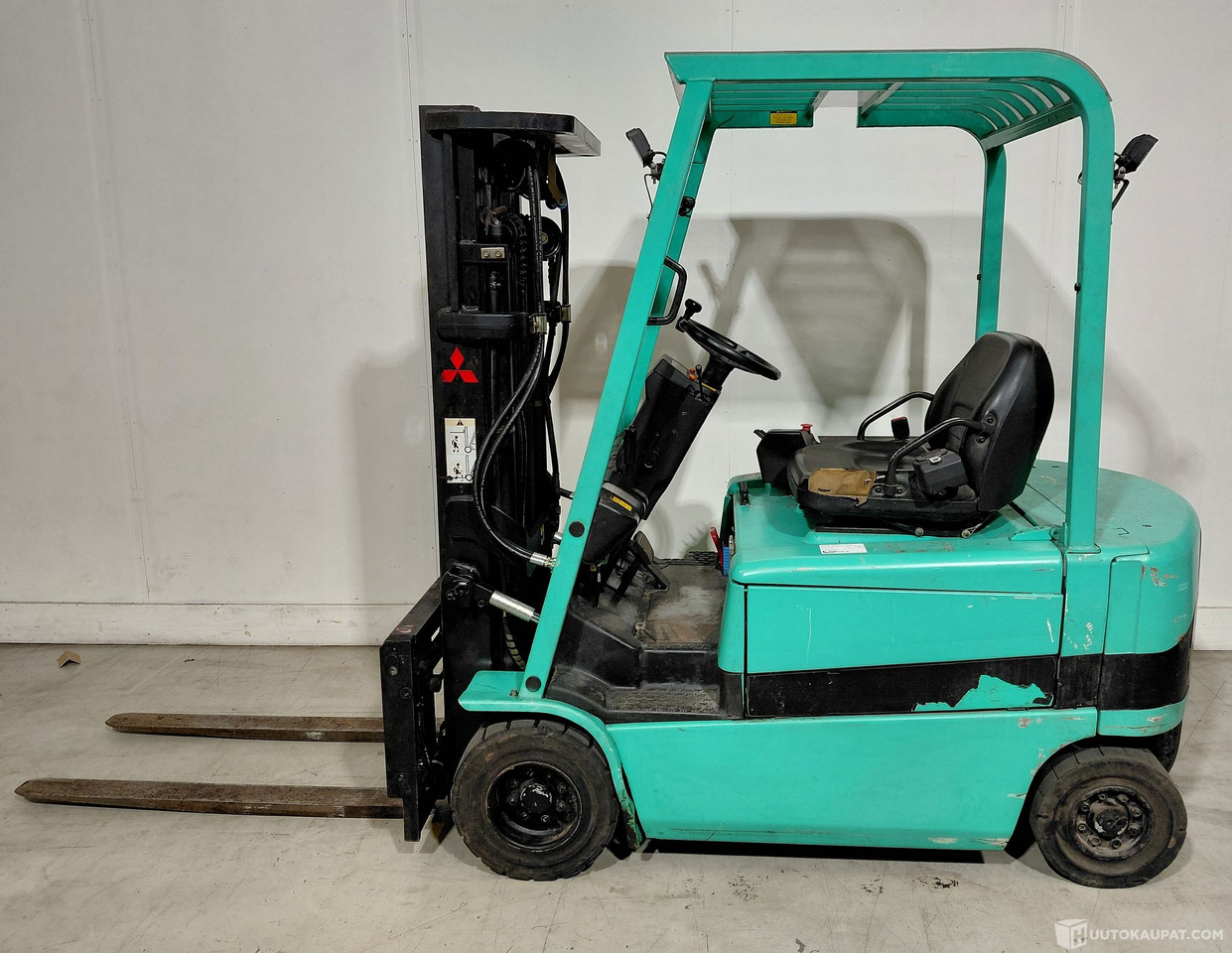 Mitsubishi FB20KC, 2000, SÄHKÖTRUKKI, Lahti - Baumaschine: das Bild 2 Mitsubishi FB20KC, 2000, SÄHKÖTRUKKI, Lahti - Baumaschine: das Bild 2