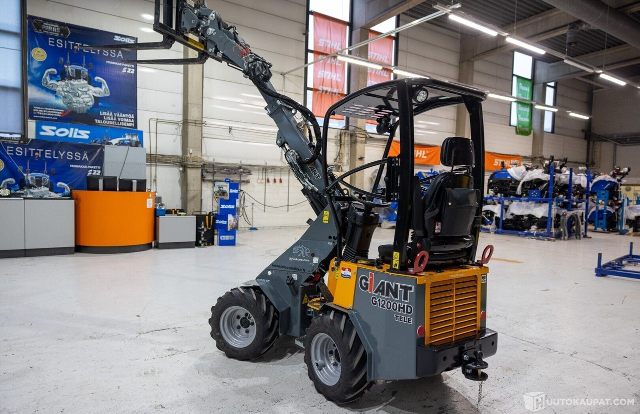 Giant G1200 Telekuormaaja, 0.9 l, Diesel, 5 h, Helsinki - Teleskopradlader: das Bild 5 Giant G1200 Telekuormaaja, 0.9 l, Diesel, 5 h, Helsinki - Teleskopradlader: das Bild 5