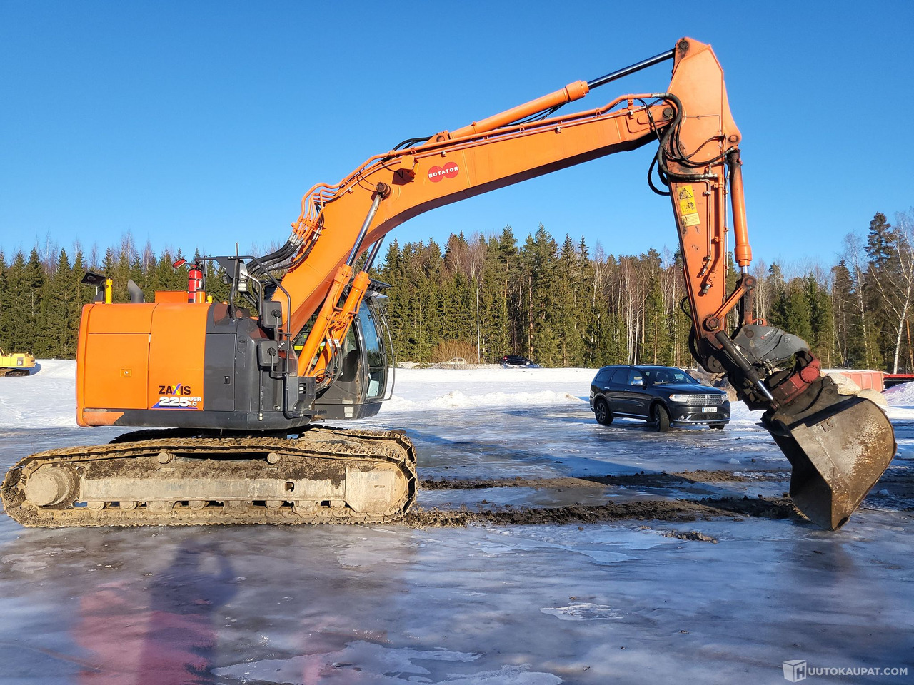 Hitachi ZX225USRLC- 6, 2017, Mäntsälä - Kettenbagger: das Bild 2 Hitachi ZX225USRLC- 6, 2017, Mäntsälä - Kettenbagger: das Bild 2