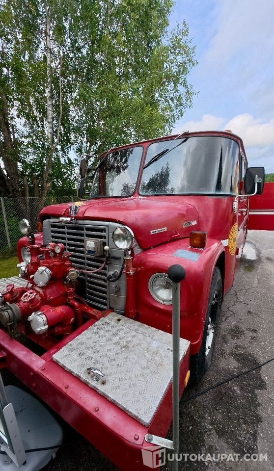 International Loadstar 1600, 42 740 km, 1974, leimaa lähes vuosi, Paloauto, Salo - LKW: das Bild 4 International Loadstar 1600, 42 740 km, 1974, leimaa lähes vuosi, Paloauto, Salo - LKW: das Bild 4
