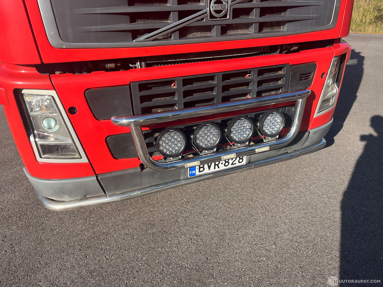 Volvo FH13 440, Koukkulava kuorma-auto, 2007, Todella siistikuntoinen, Lohja - LKW: das Bild 4 Volvo FH13 440, Koukkulava kuorma-auto, 2007, Todella siistikuntoinen, Lohja - LKW: das Bild 4