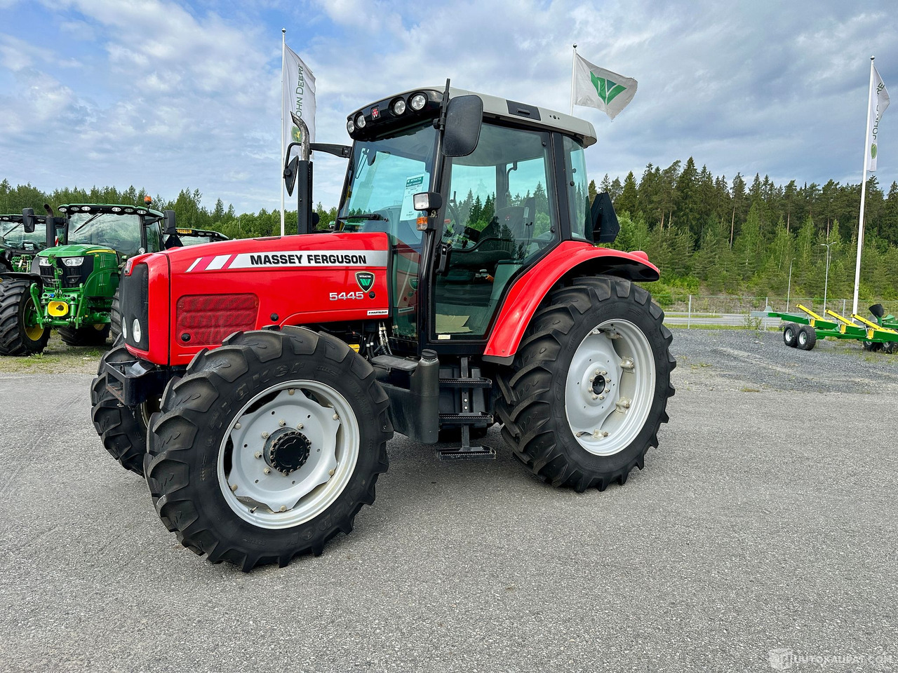 Massey Ferguson 5445, 2006, 4.4 l, 1 350 h, Lempäälä - Landmaschine: das Bild 1 Massey Ferguson 5445, 2006, 4.4 l, 1 350 h, Lempäälä - Landmaschine: das Bild 1