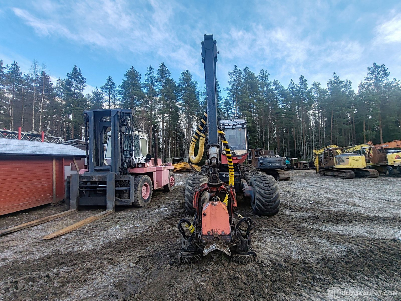 Valmet 911.3 harvesteri, 19162H, 2006, Pedersöre - Harvester: das Bild 2 Valmet 911.3 harvesteri, 19162H, 2006, Pedersöre - Harvester: das Bild 2