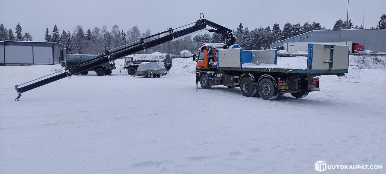 Volvo FM7, 1999, Kajaani - Pritsche LKW, Autokran: das Bild 2 Volvo FM7, 1999, Kajaani - Pritsche LKW, Autokran: das Bild 2