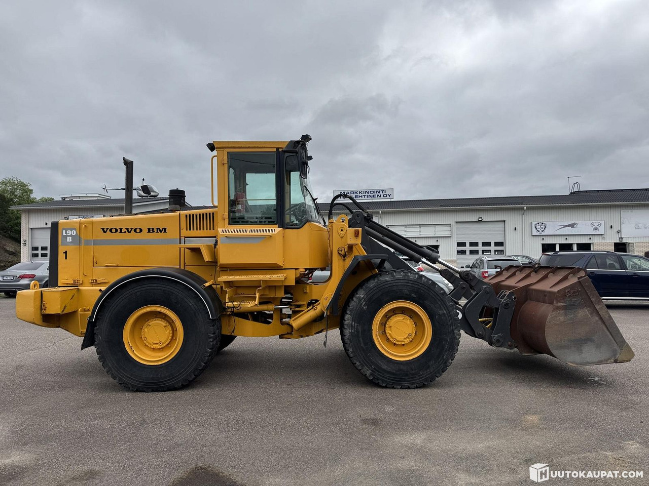 Volvo L90B - KAUHALLA!, 1992, Rauma - Radlader: das Bild 2 Volvo L90B - KAUHALLA!, 1992, Rauma - Radlader: das Bild 2