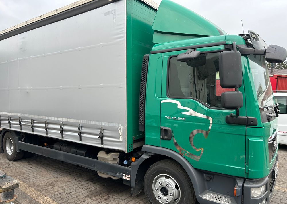 MAN TGL 12.250 6.2m AUTOMAT KLIMA z Niemiec ESP nowe opony EURO 6 / 4.75 rozstaw / zawiesie na wózek widłowy / TOP STAN / okazja nauka jazdy MOŻLIWOŚĆ DOSTOSOWANIA 12t - Plane LKW: das Bild 1 MAN TGL 12.250 6.2m AUTOMAT KLIMA z Niemiec ESP nowe opony EURO 6 / 4.75 rozstaw / zawiesie na wózek widłowy / TOP STAN / okazja nauka jazdy MOŻLIWOŚĆ DOSTOSOWANIA 12t - Plane LKW: das Bild 1