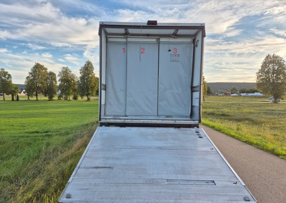 MAN TGM 15.250 7.5m winda AUTOMAT KLIMA z Niemiec EURO 6 / CHŁODNIA T-1000R THERMOKING - Kühlkoffer LKW: das Bild 5 MAN TGM 15.250 7.5m winda AUTOMAT KLIMA z Niemiec EURO 6 / CHŁODNIA T-1000R THERMOKING - Kühlkoffer LKW: das Bild 5