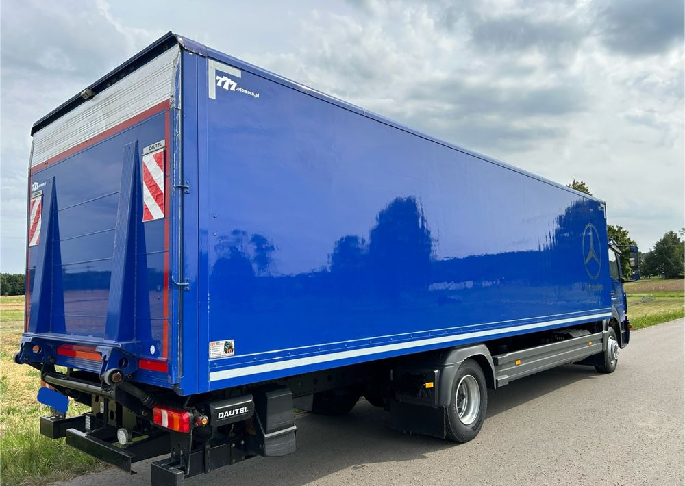 Mercedes-Benz Atego 1524 Z Niemiec 8.65m TOP 2018 Przód i tył na poduszkach 15t DMC / TOP STAN - Koffer LKW: das Bild 3 Mercedes-Benz Atego 1524 Z Niemiec 8.65m TOP 2018 Przód i tył na poduszkach 15t DMC / TOP STAN - Koffer LKW: das Bild 3