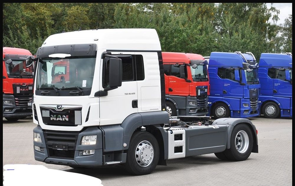 MAN TGS 18.420 2019 NAUKA JAZDY POLIFT ELKA AUTOMAT 4x2 STANDARD 315/70r22.5 SUPER STAN TGX 470 460 420 430 500 510 400 360 410 - Sattelzugmaschine: das Bild 1 MAN TGS 18.420 2019 NAUKA JAZDY POLIFT ELKA AUTOMAT 4x2 STANDARD 315/70r22.5 SUPER STAN TGX 470 460 420 430 500 510 400 360 410 - Sattelzugmaschine: das Bild 1