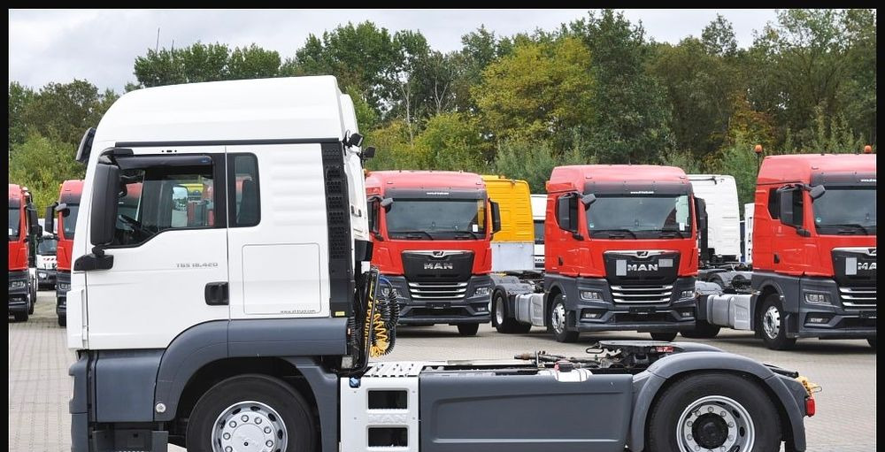 MAN TGS 18.420 2019 NAUKA JAZDY POLIFT ELKA AUTOMAT 4x2 STANDARD 315/70r22.5 SUPER STAN TGX 470 460 420 430 500 510 400 360 410 - Sattelzugmaschine: das Bild 3 MAN TGS 18.420 2019 NAUKA JAZDY POLIFT ELKA AUTOMAT 4x2 STANDARD 315/70r22.5 SUPER STAN TGX 470 460 420 430 500 510 400 360 410 - Sattelzugmaschine: das Bild 3