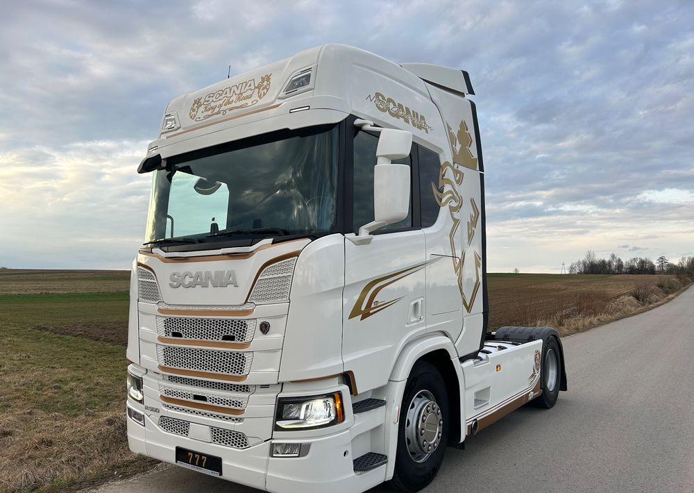 Sattelzugmaschine Scania R500 FULL AIR 2019 10x poduszki KLIMA POSTOJOWA / RETARDER / FULL SPOJLER / TOP STAN / od jedynego właściciela ! HYDRAULIKA spod beczki spożywczej ! / do wywrotu ruchomej podłogi beczki TOP TOP: das Bild 1